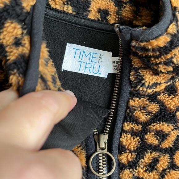BNWOT Time And Tru Sherpa Size Medium - Picture 3 of 6